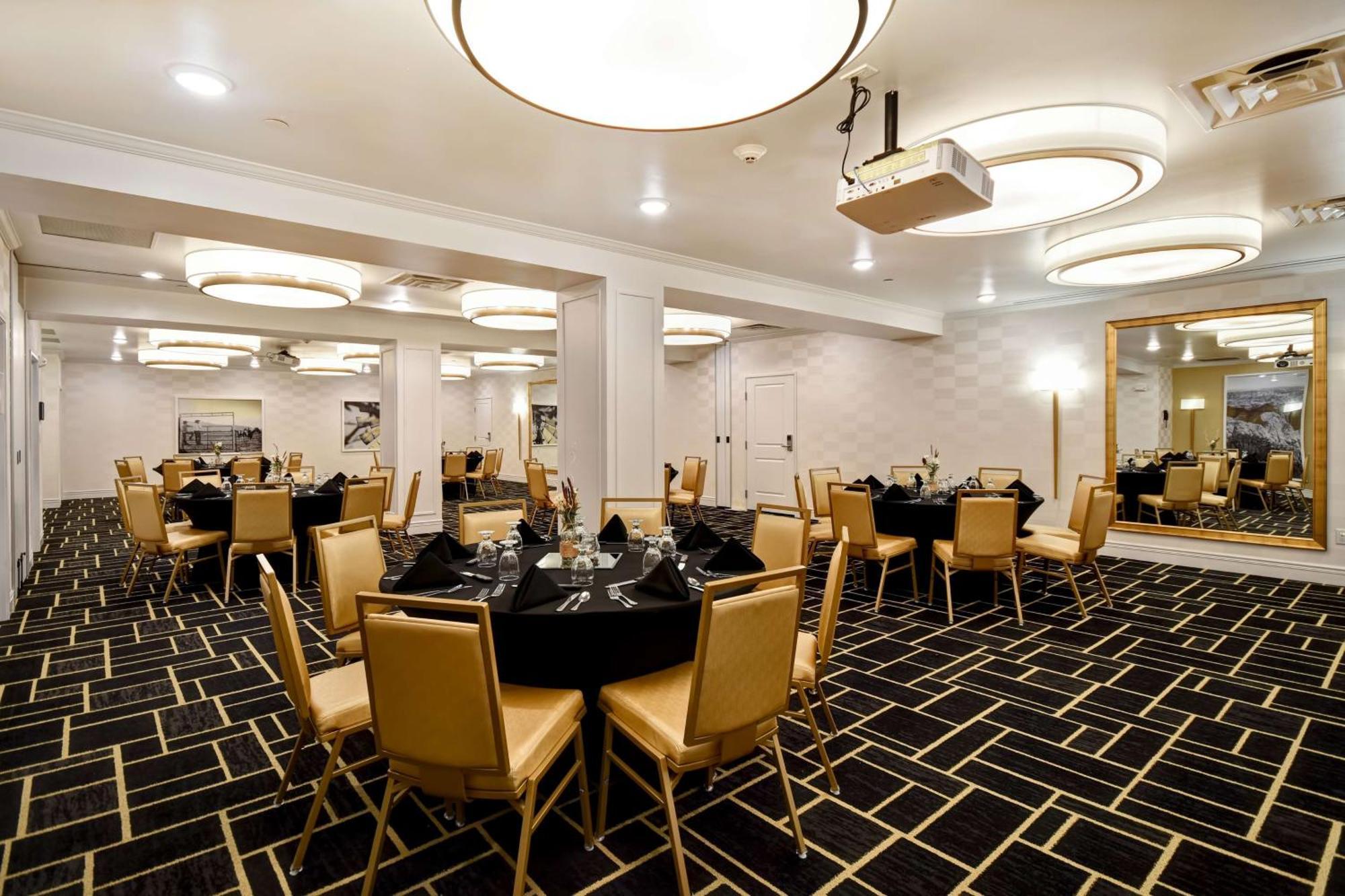 Doubletree By Hilton Deadwood At Cadillac Jack'S Dış mekan fotoğraf